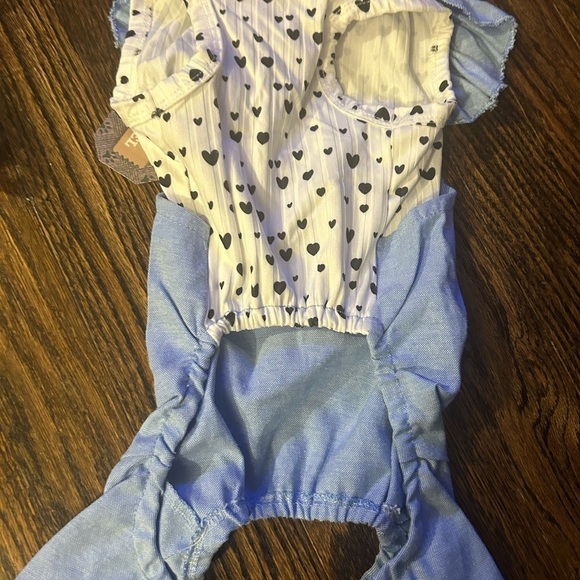 NEW Kensington Kennel Club super cute bow tie romper with heart print, Small - Picture 4 of 5